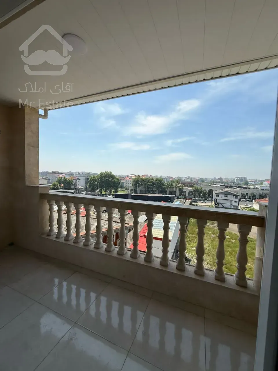 فروش آپارتمان ۹۸ متری با قیمت مناسب