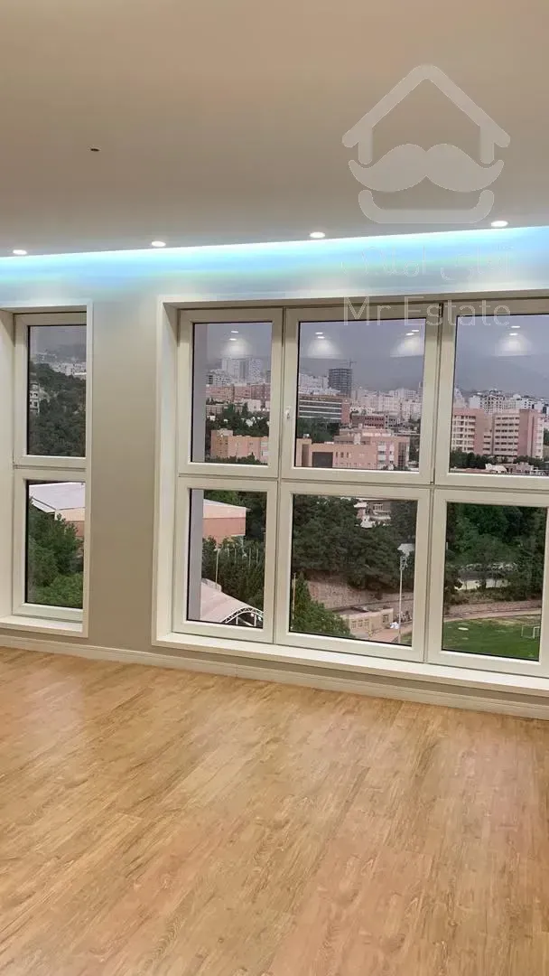 رهن برج مدرن ۲۲۶ متری در ولنجک