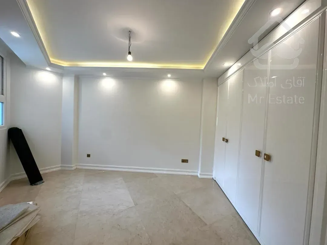 رهن برج ۱۳۸ متری در زعفرانیه