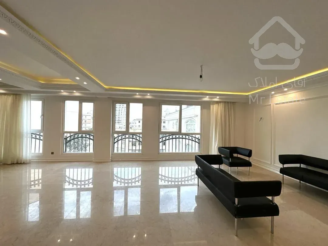 رهن برج ۱۳۸ متری در زعفرانیه