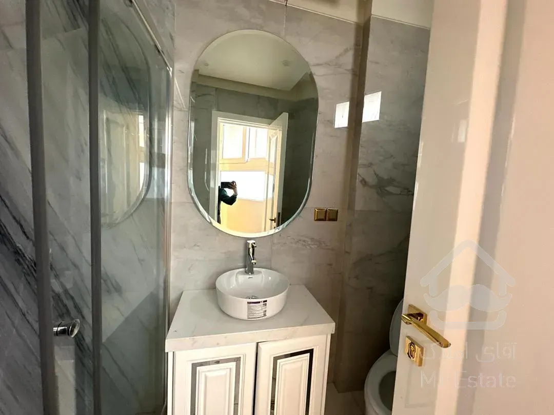 رهن برج ۱۳۸ متری در زعفرانیه