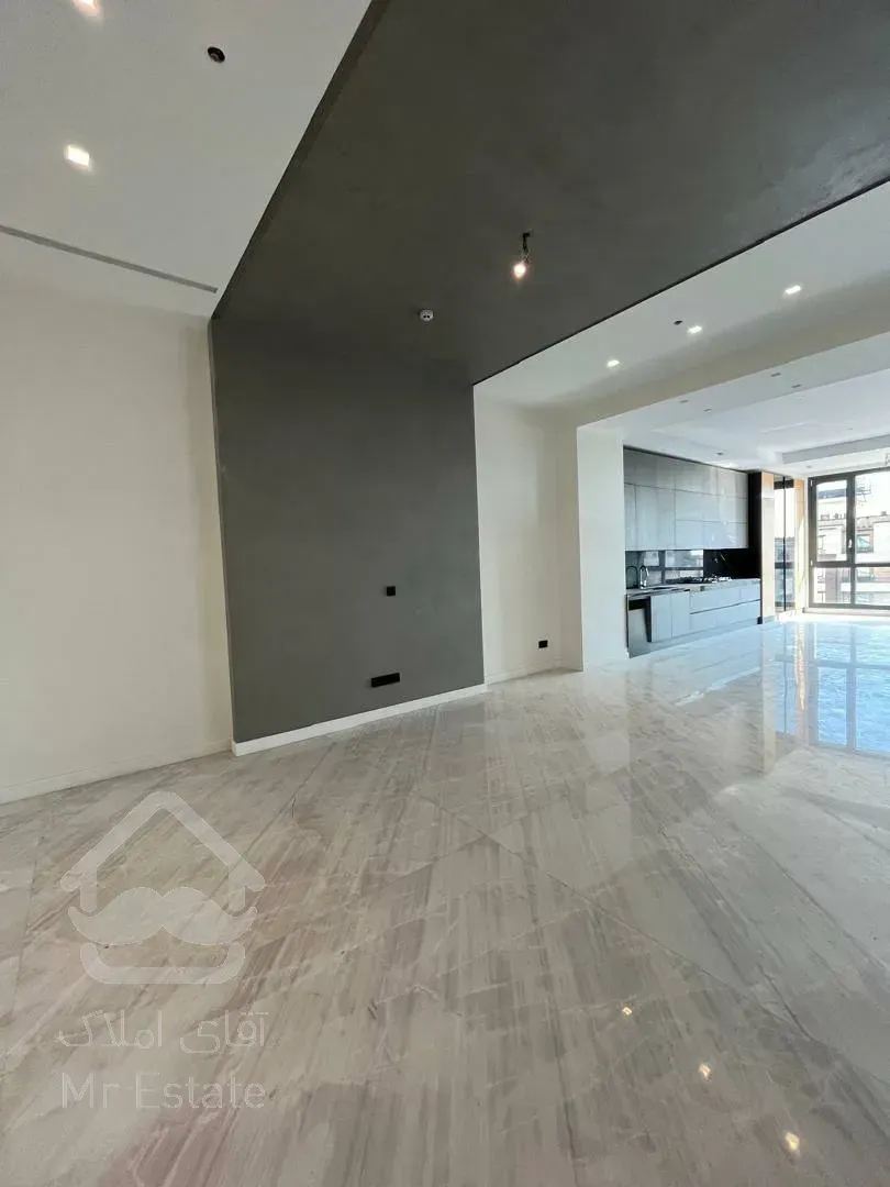 رهن آپارتمان ۳۳۰ متری در محمودیه