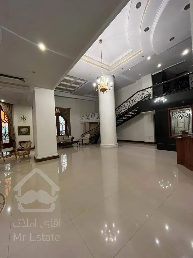 فروش پنت هاوس ۴۳۱ متری در زعفرانیه