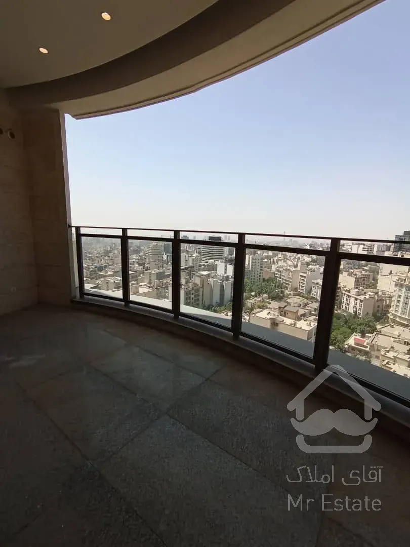 رهن برج ۵۶۰ متری در زعفرانیه