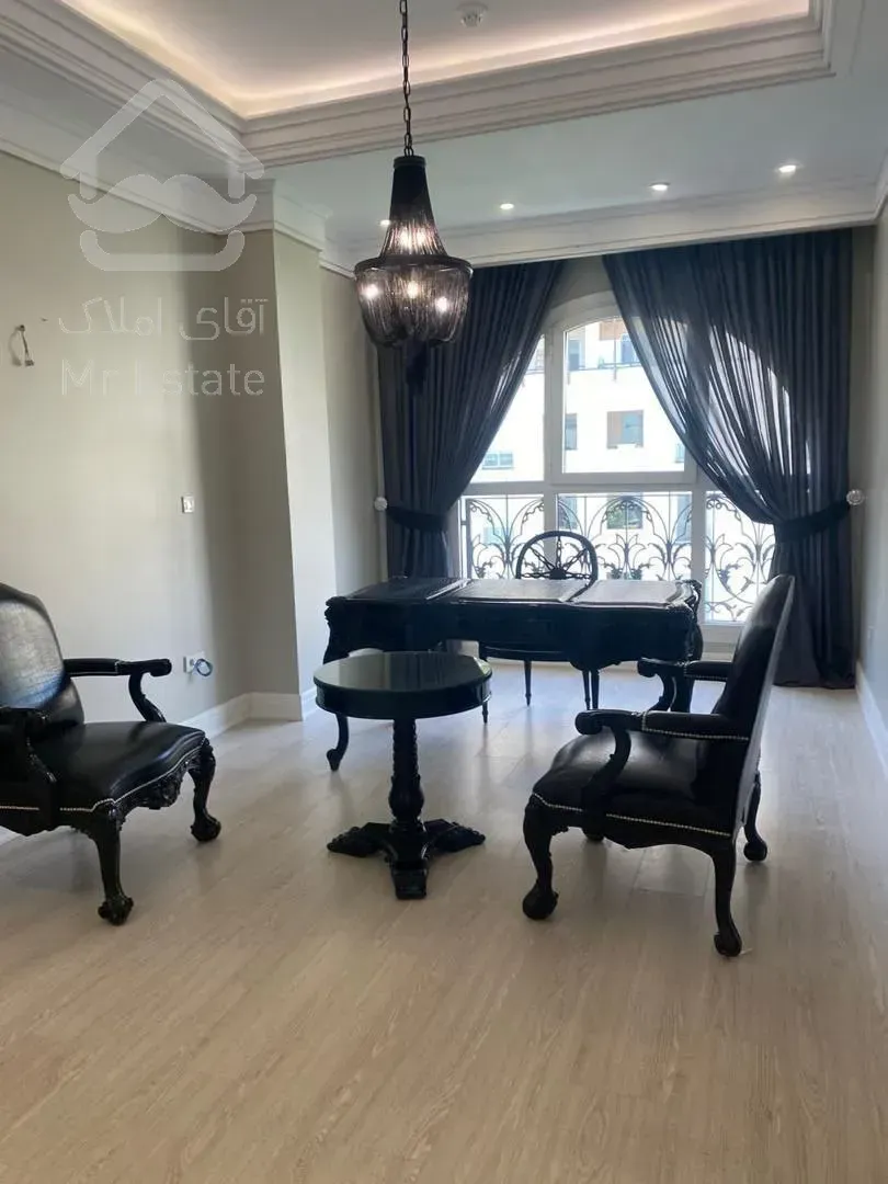 فروش برج باغ ۲۳۵ متری در ولنجک