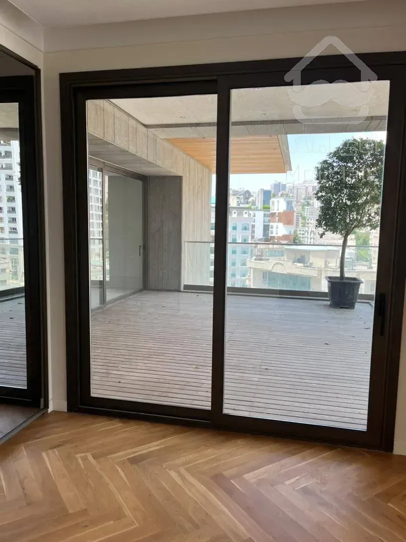 رهن برج باغ ۳۸۰ متری در زعفرانیه