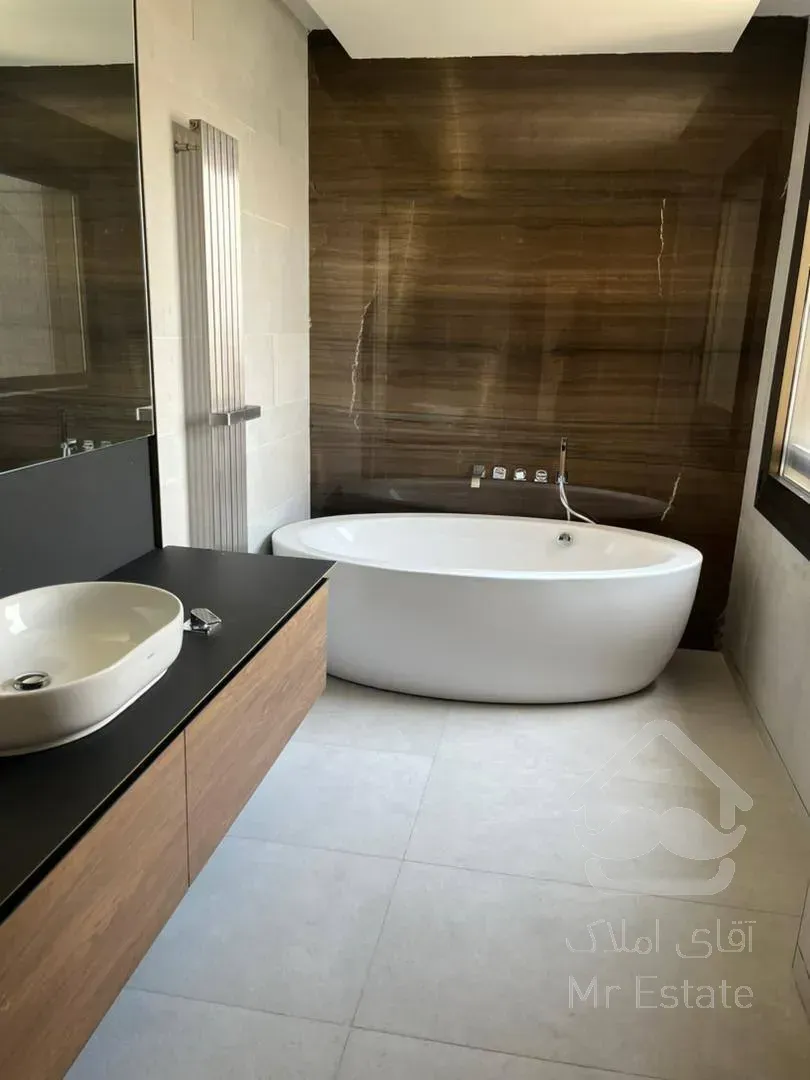 رهن برج باغ ۳۸۰ متری در زعفرانیه