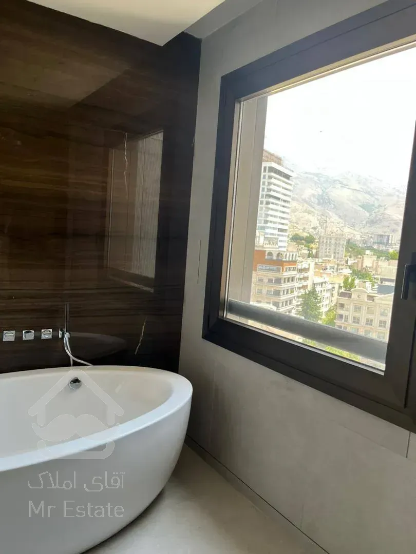 رهن برج باغ ۳۸۰ متری در زعفرانیه