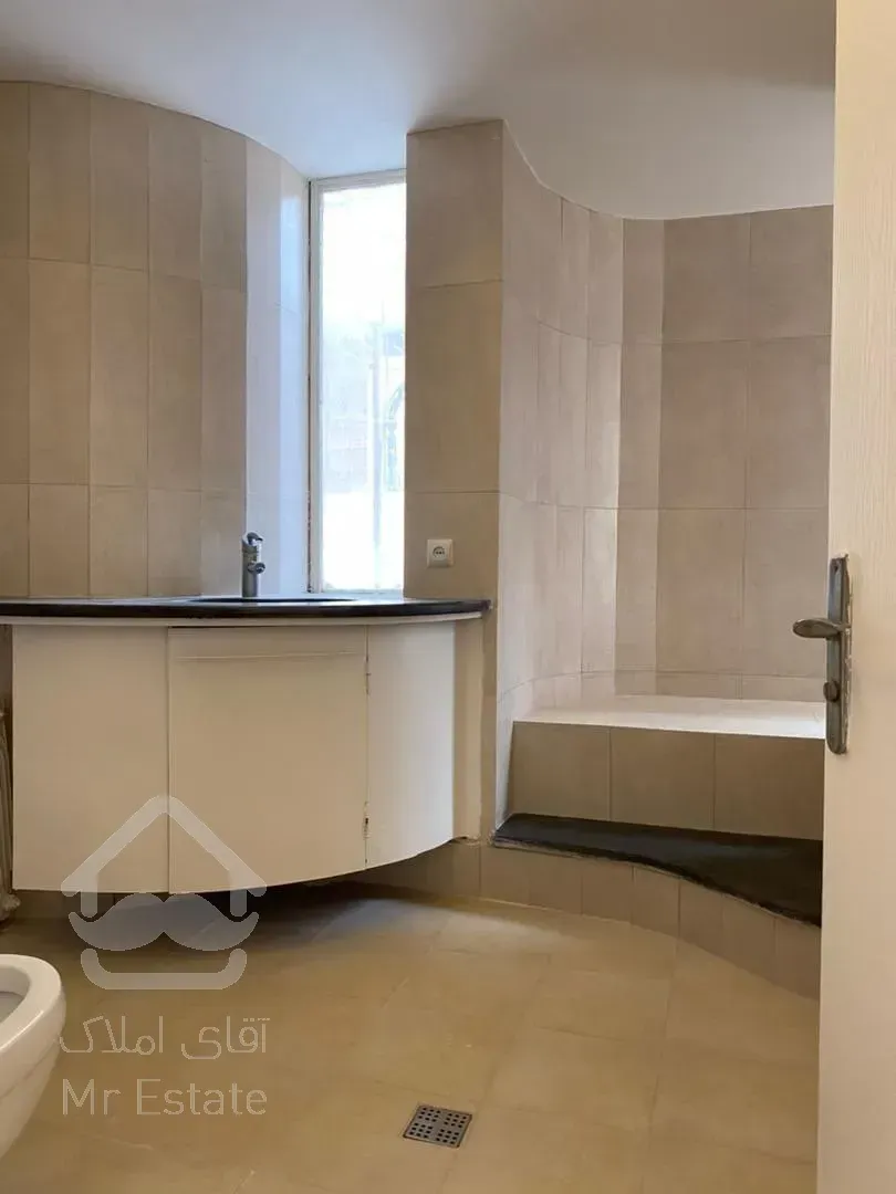 اجاره ویلایی ۳۵۰ متری در زعفرانیه