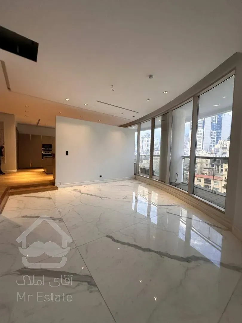 رهن برج مدرن ۳۷۵ متری در زعفرانیه