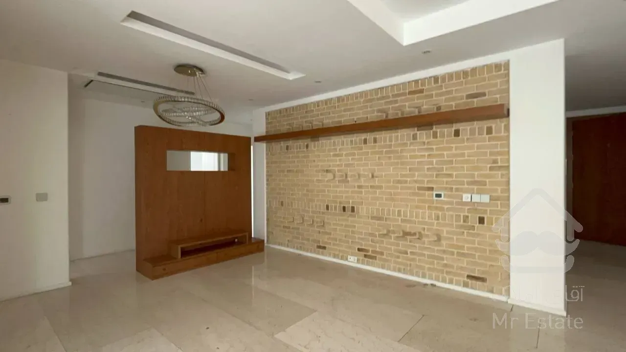 رهن آپارتمان ۲۸۰ متری در درکه