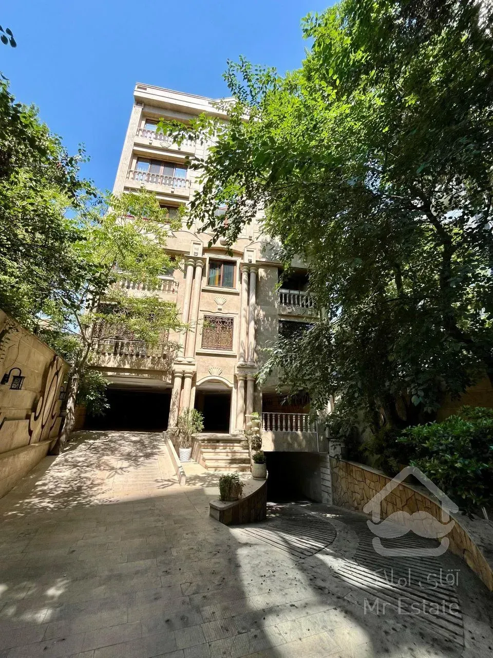 فروش آپارتمان ۹۰ متری در الهیه