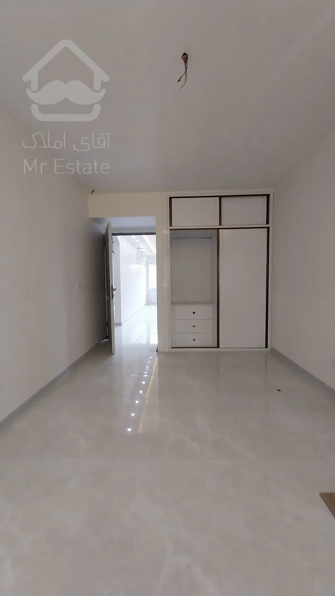 وزرا ۱۸۰ متر موقعیت اداری تک واحدی فول بازسازی