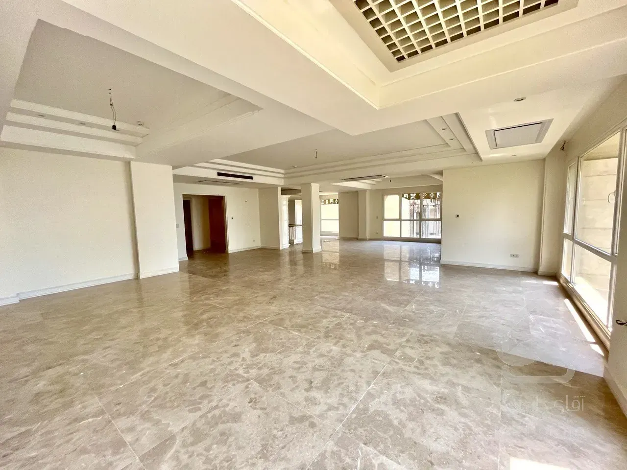 فروش برج باغ 345 متری در محمودیه