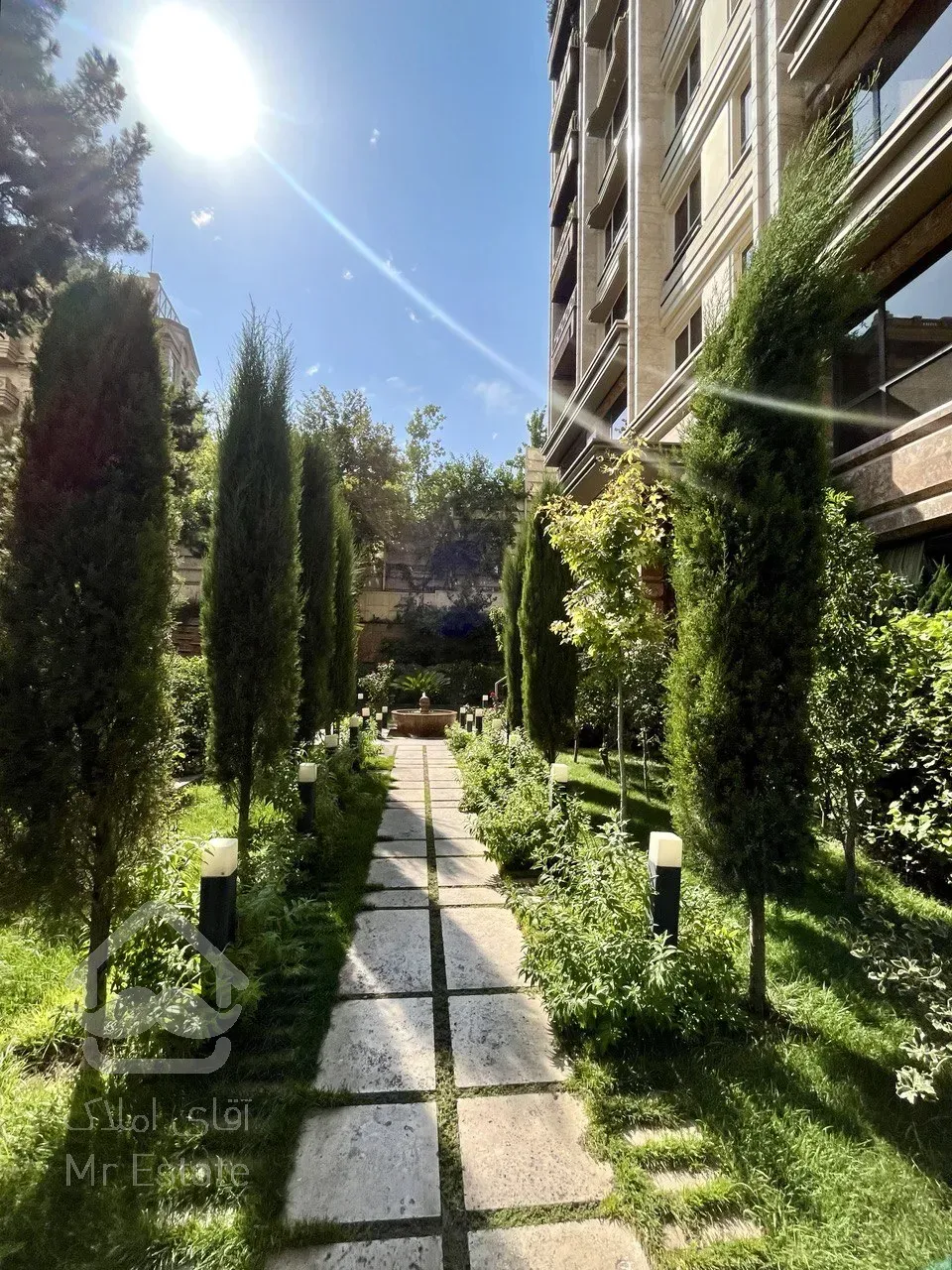 فروش برج باغ 345 متری در محمودیه