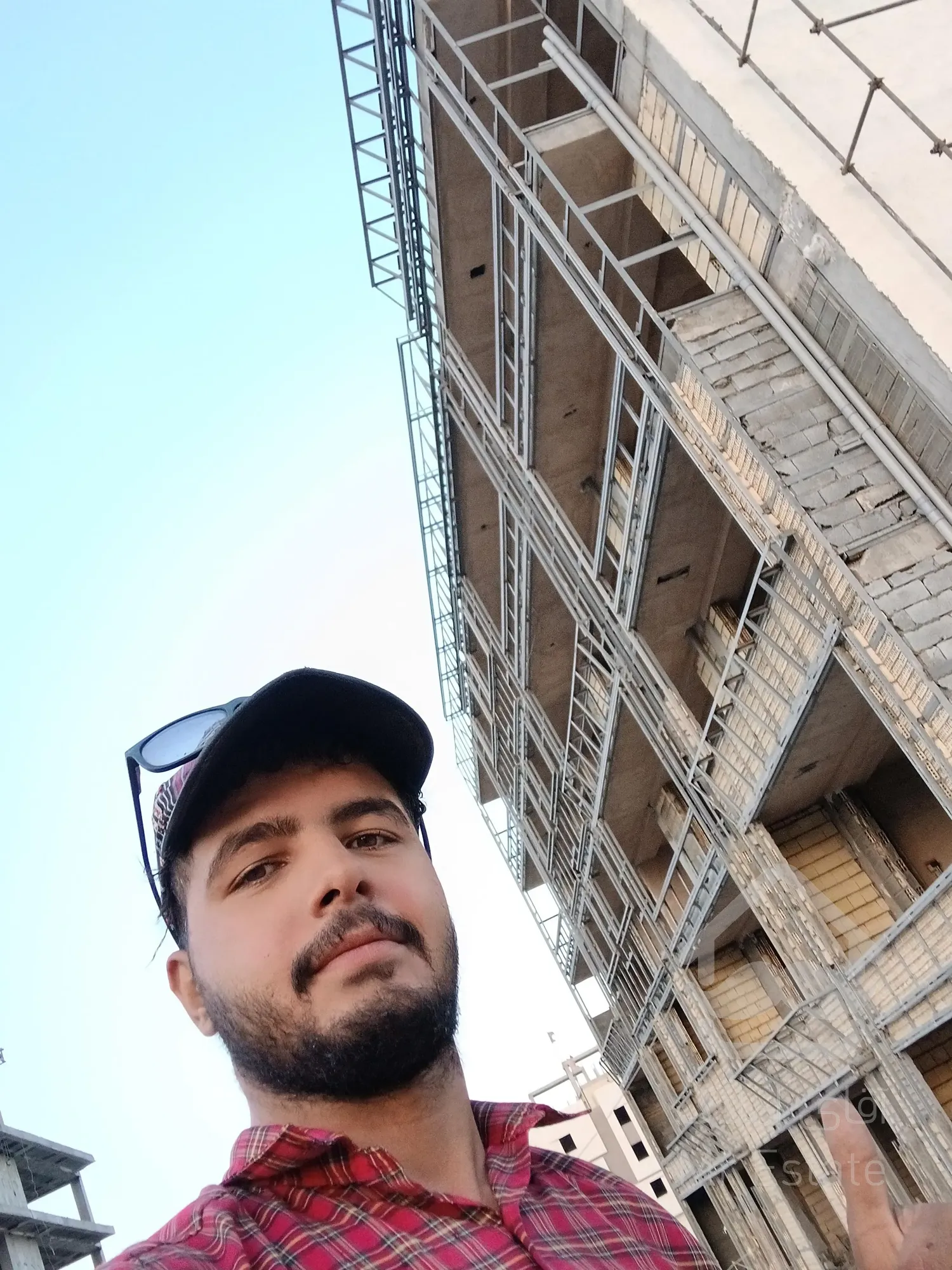 اجرای جوشکاری نبشی نما