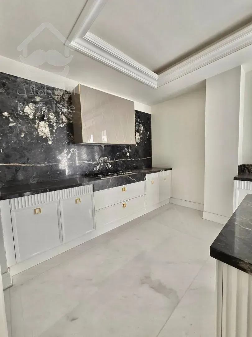 فروش برج باغ ۲۴۳ متری در ولنجک