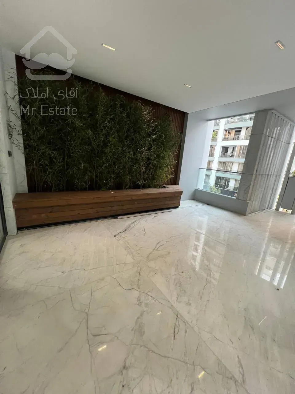 رهن برج مدرن 340 متری در زعفرانیه