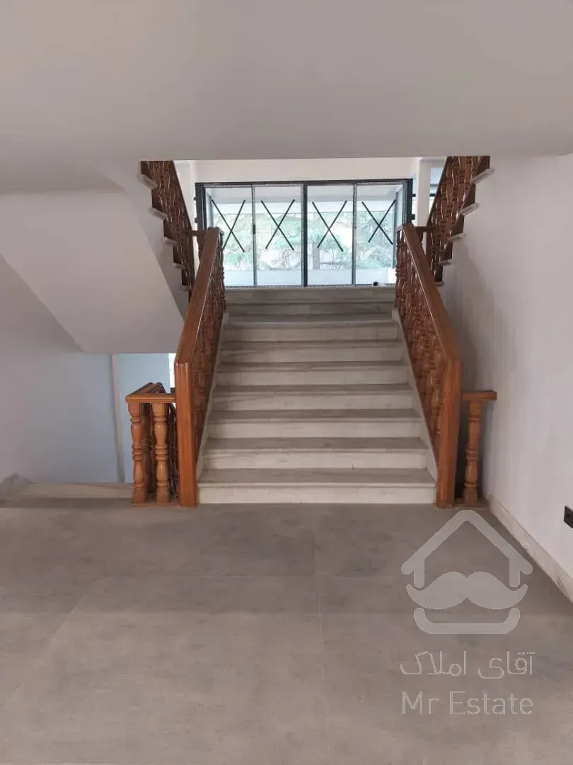 اجاره ویلایی اداری ۷۰۰ متری در زعفرانیه