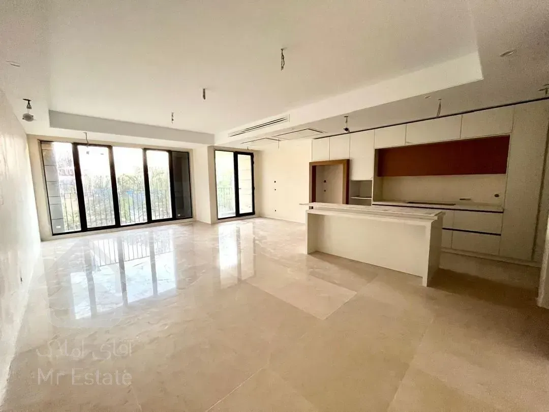 فروش آپارتمان ۱۳۰ متری در محمودیه