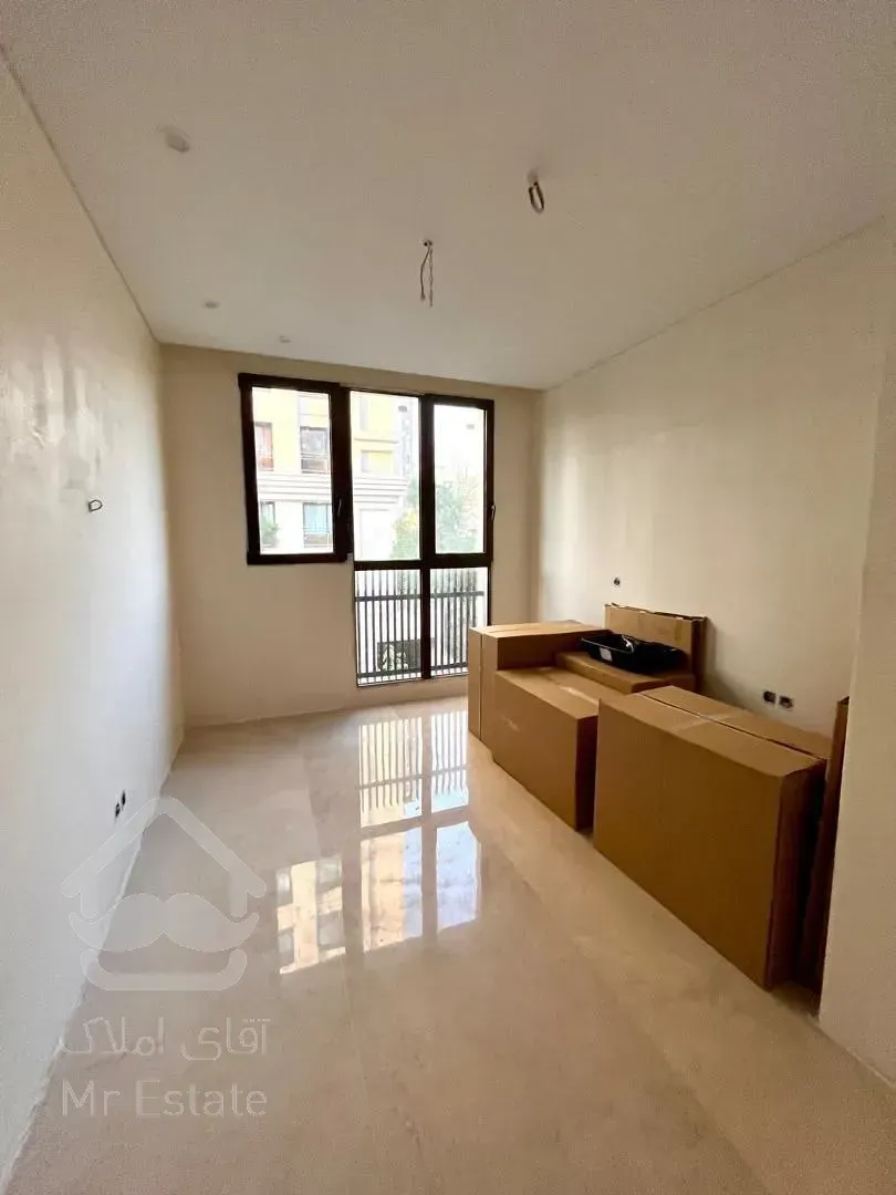 فروش آپارتمان ۱۳۰ متری در محمودیه