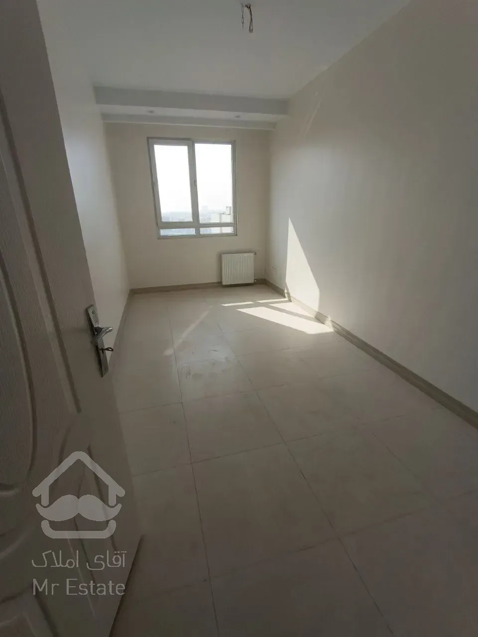 آپارتمان ۳ خواب ۲ پارکینگ