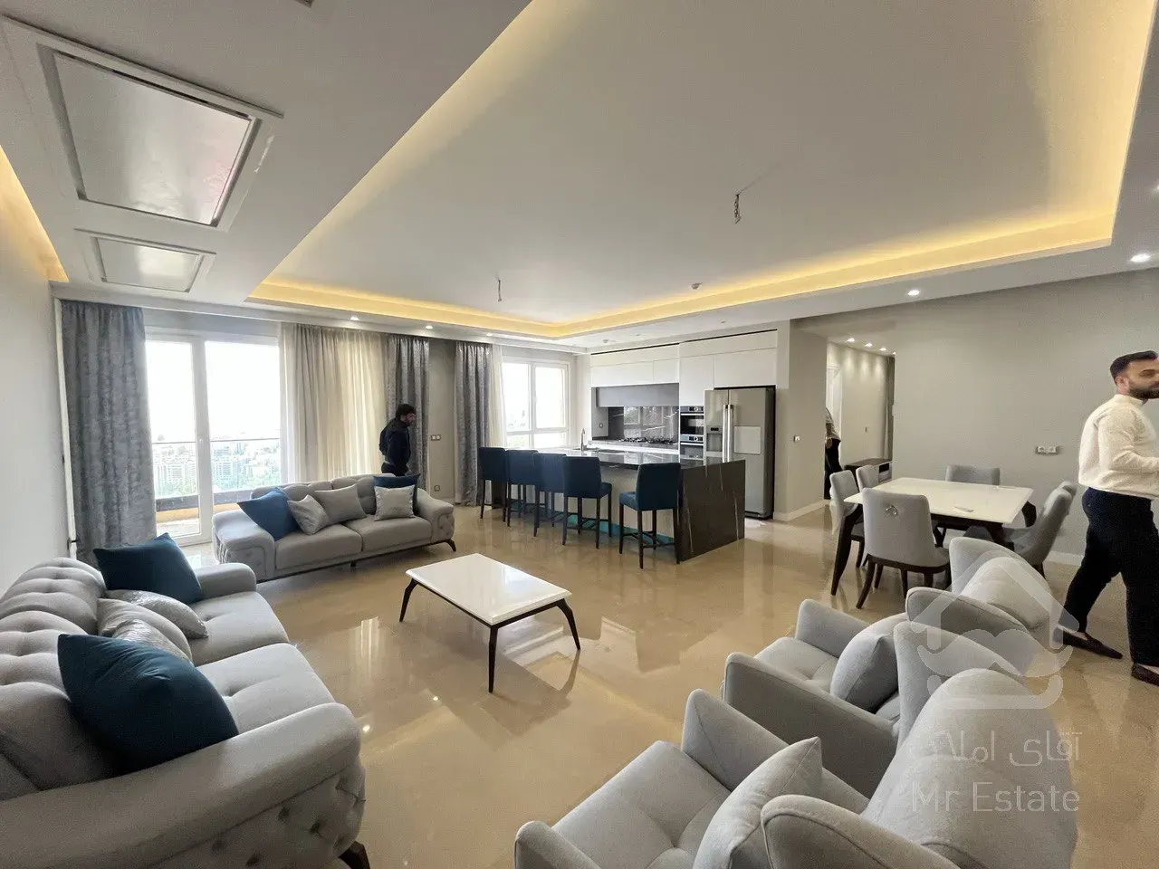 فروش برج باغ ۱۶۰ متری در ولنجک