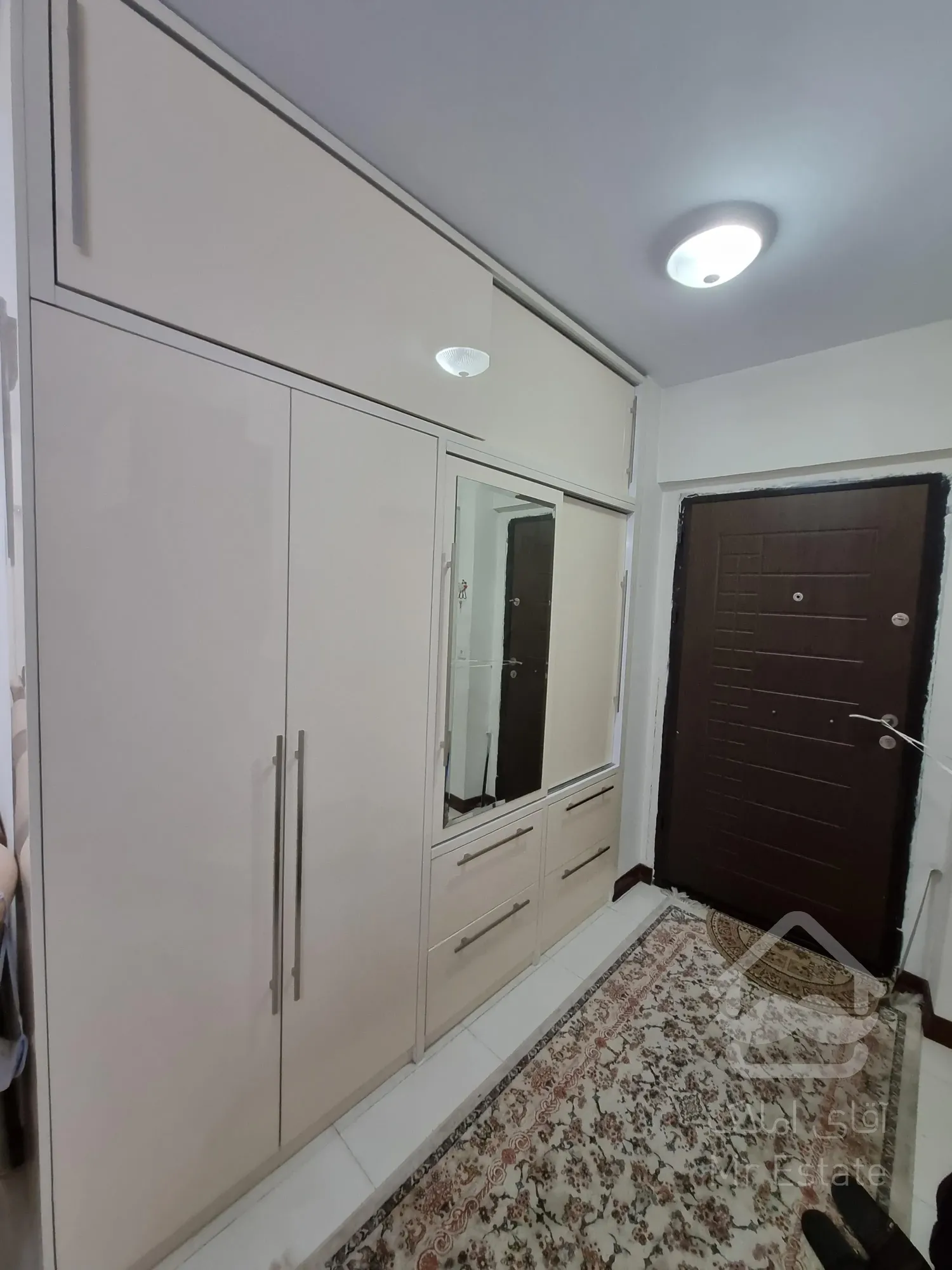 66 متر غرق نور عروسک