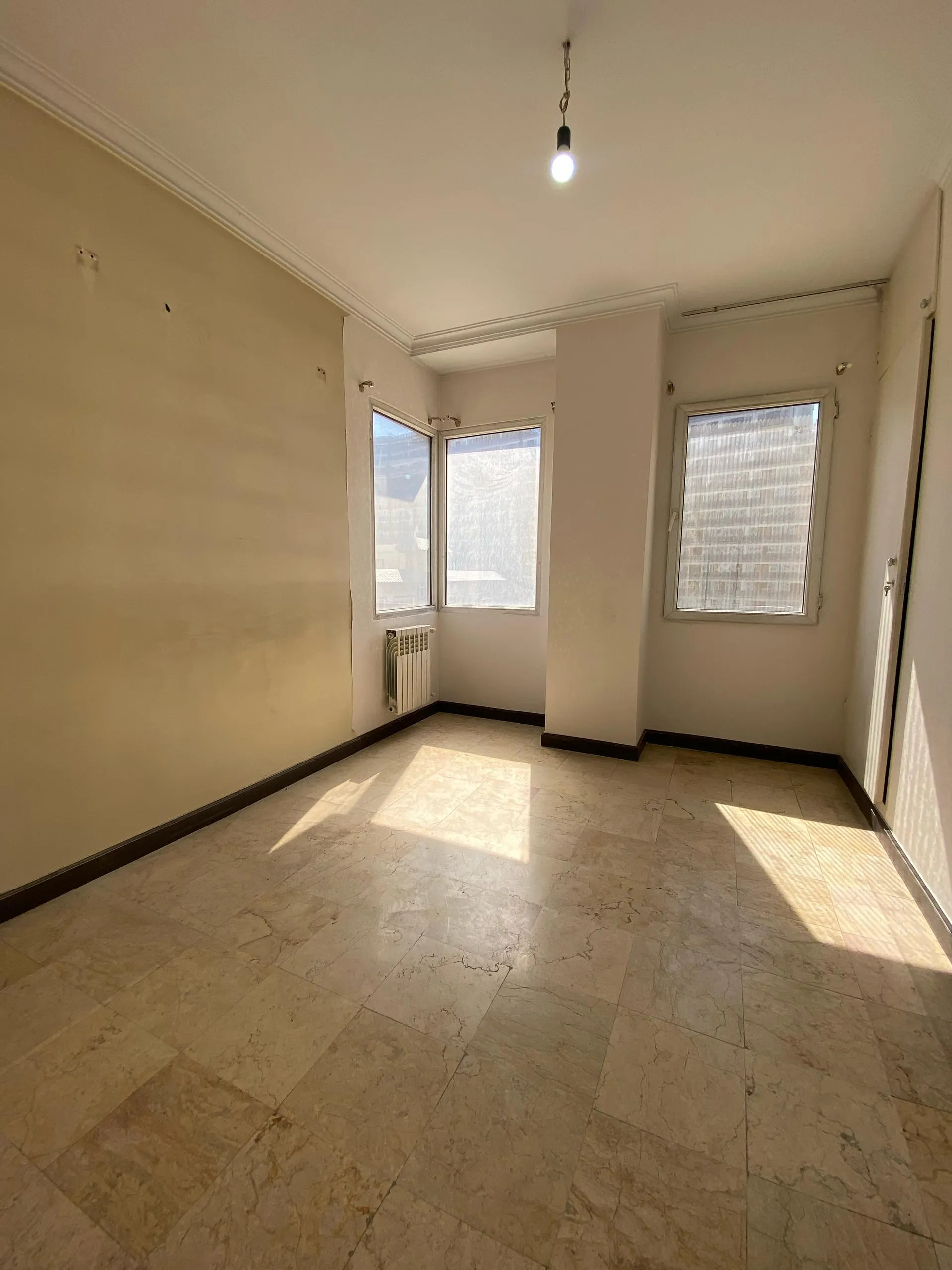 فروش آپارتمان ۸۶ متری ۲ خواب در بلوار فردوس