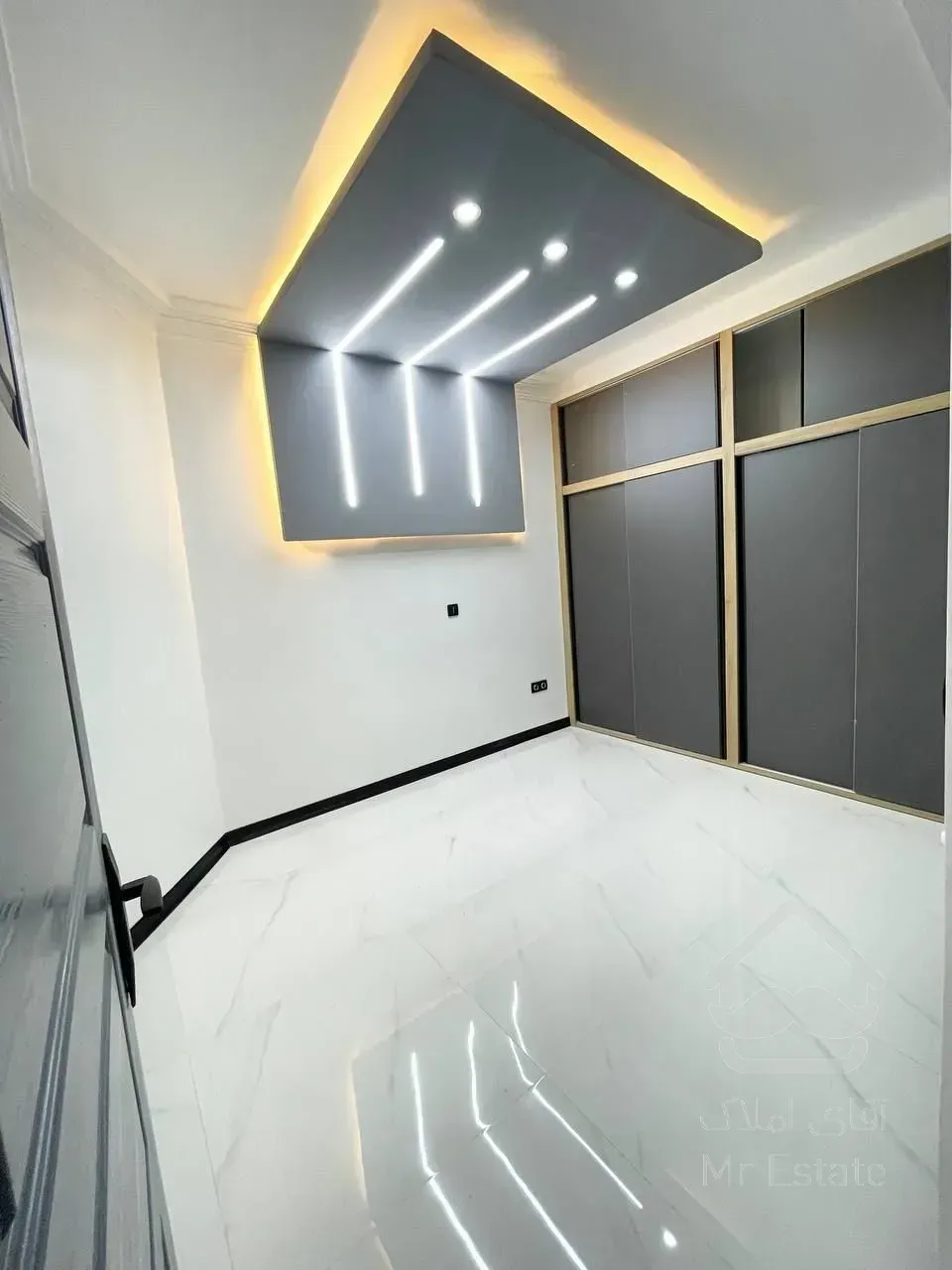 ۱۱۵ متر ، آلاله شرقی ، تراورتن