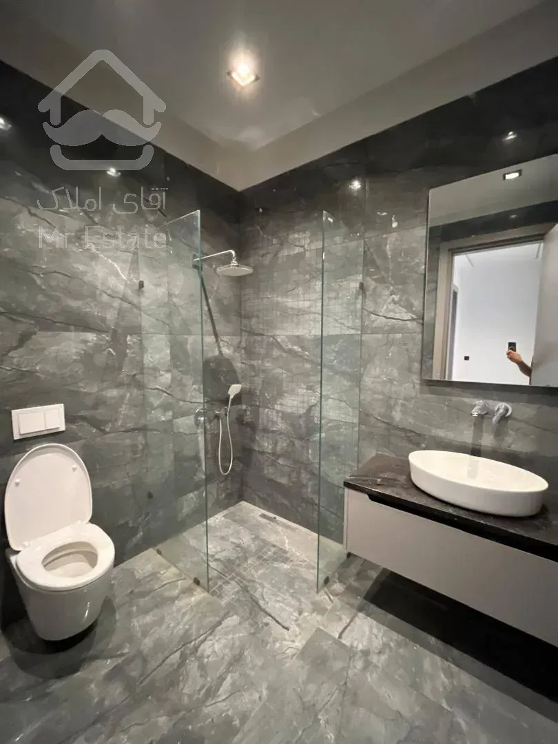 فروش آپارتمان ۱۸۰ متری در محمودیه