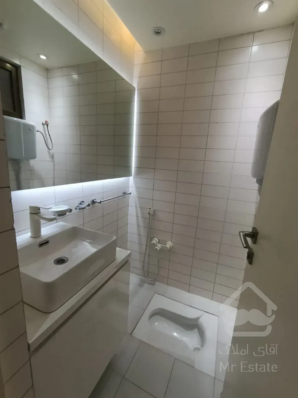 ۱۷۵ متری سه خواب جانبازان شهرک ولیعصر