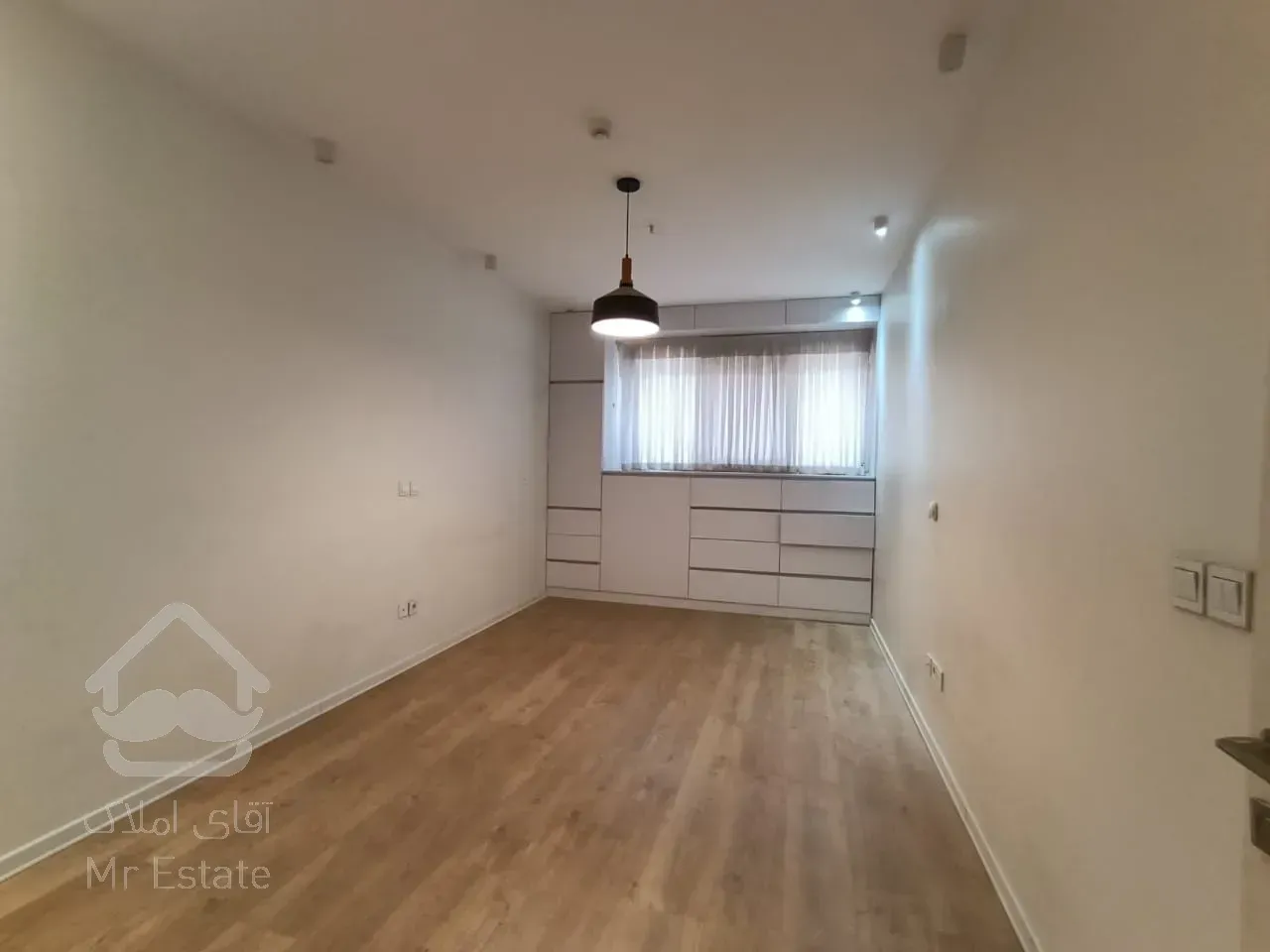 ۱۷۵ متری سه خواب جانبازان شهرک ولیعصر