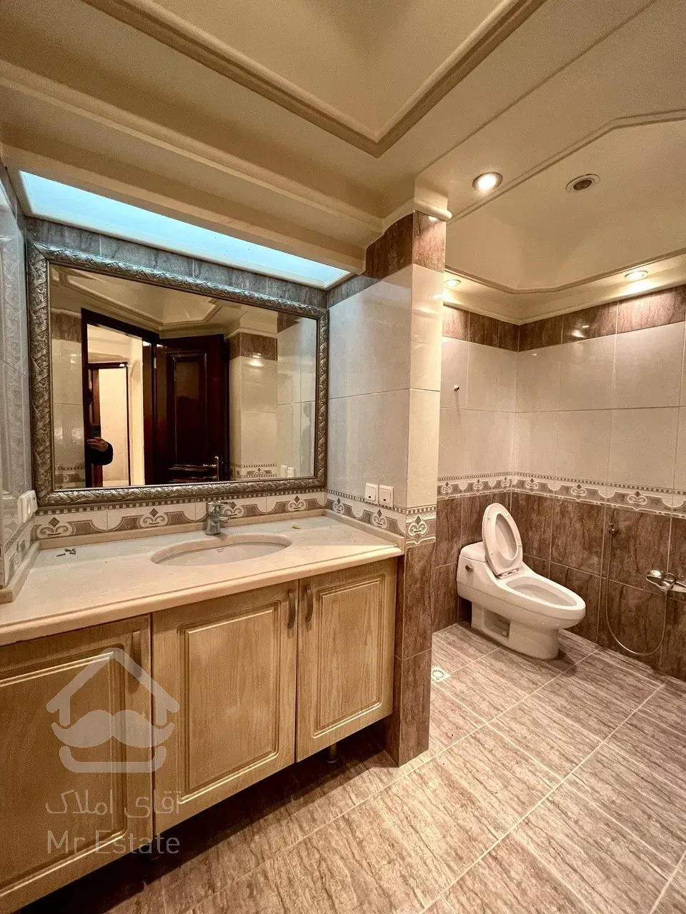 فروش آپارتمان ۲۸۵ متری در محمودیه