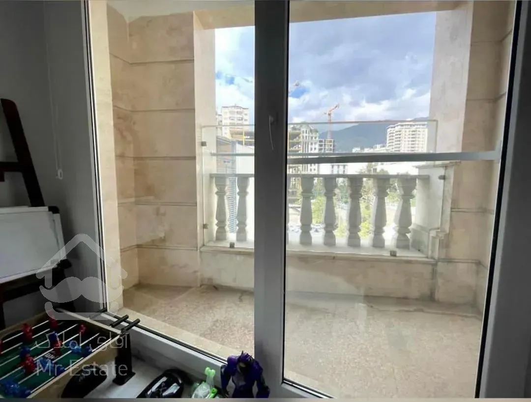 فروش آپارتمان ۱۷۰ متری در محمودیه