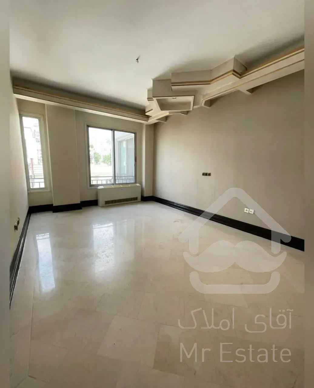 رهن برج باغ ۲۵۵ متری در زعفرانیه