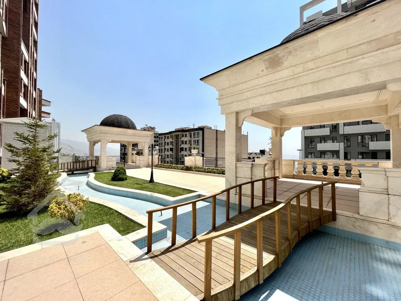 فروش برج باغ ۲۵۰ متری در ولنجک