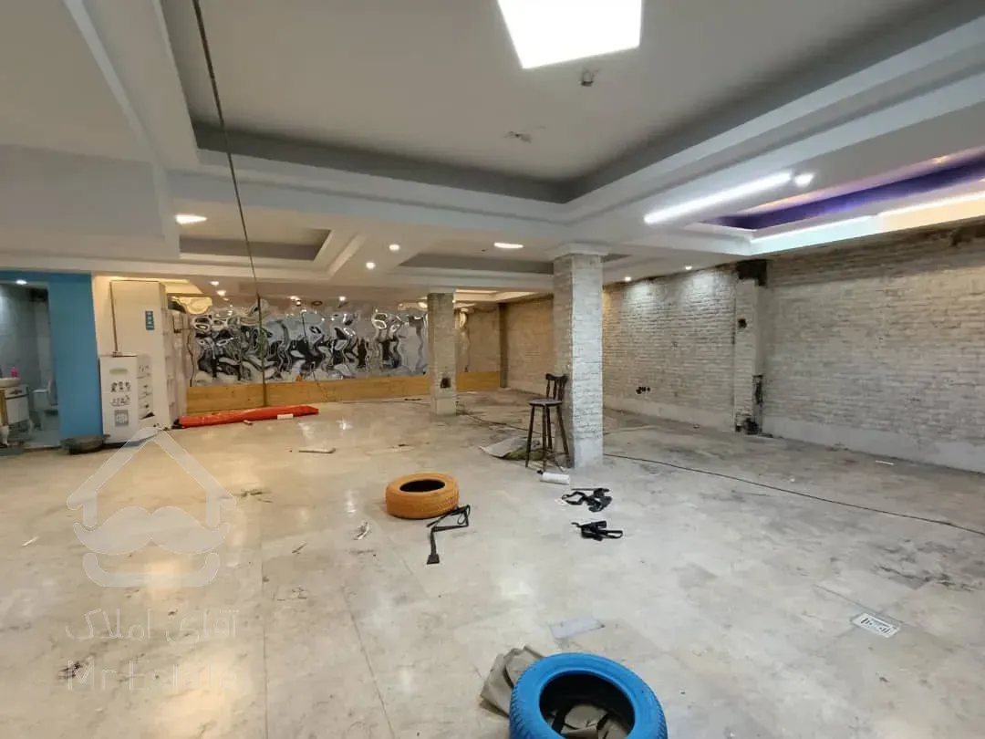 اجاره ویلایی ۱۰۰۰ متری در محمودیه