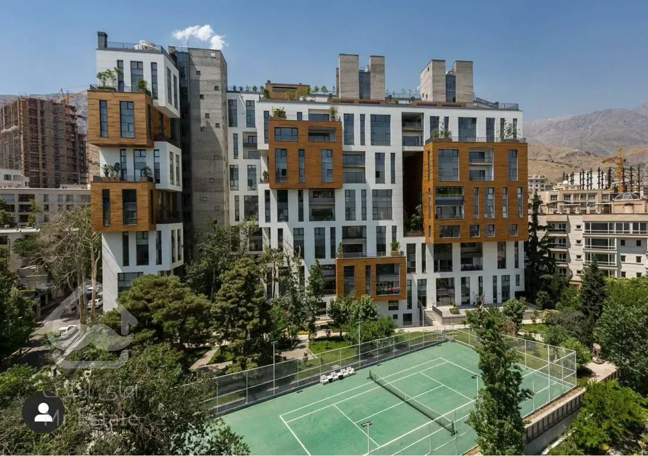 فروش برج باغ ۲۴۰ متری در زعفرانیه