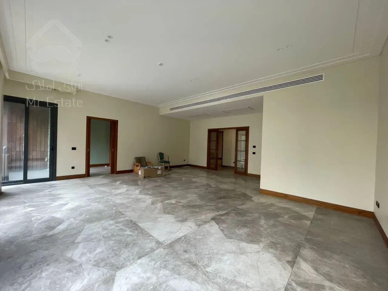 فروش آپارتمان مدرن ۲۰۹ متری در محمودیه