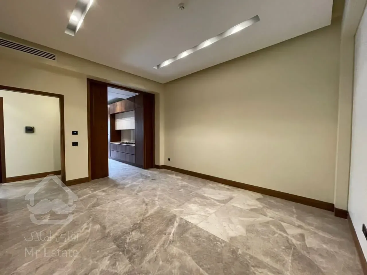 فروش آپارتمان مدرن ۲۰۹ متری در محمودیه