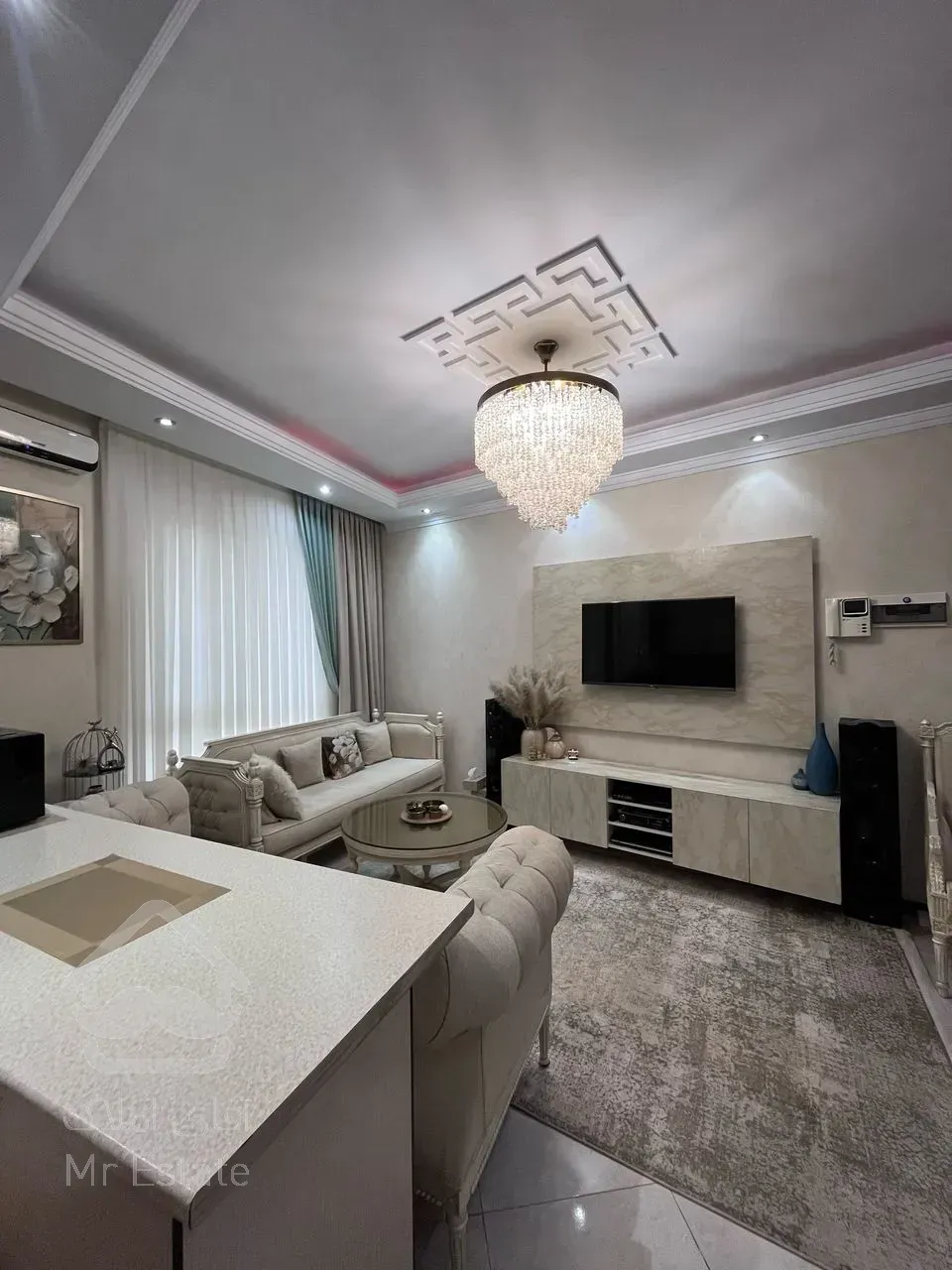 فروش آپارتمان ۱۲۰ متری ۲ خواب در سازمان برنامه جنوبی