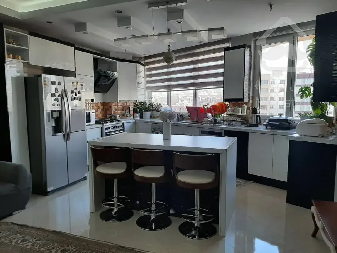 ۸۸ متر / ده واحدی / کم سن