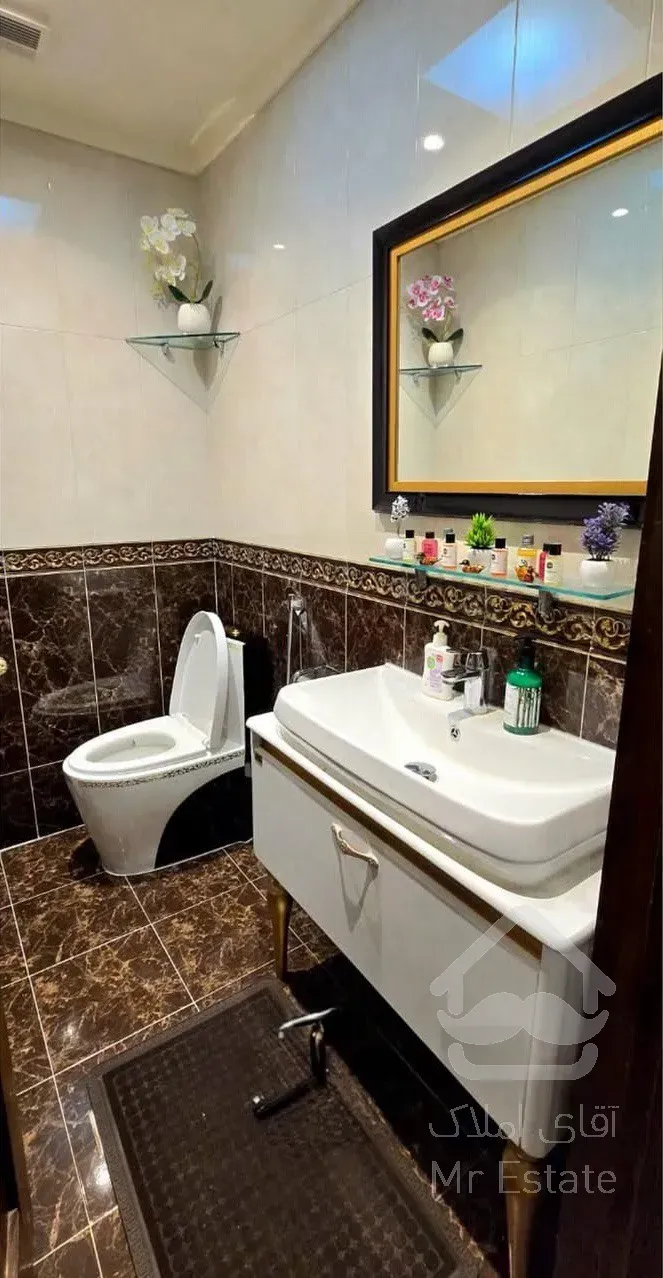 فروش آپارتمان ۱۶۸ متری در محمودیه