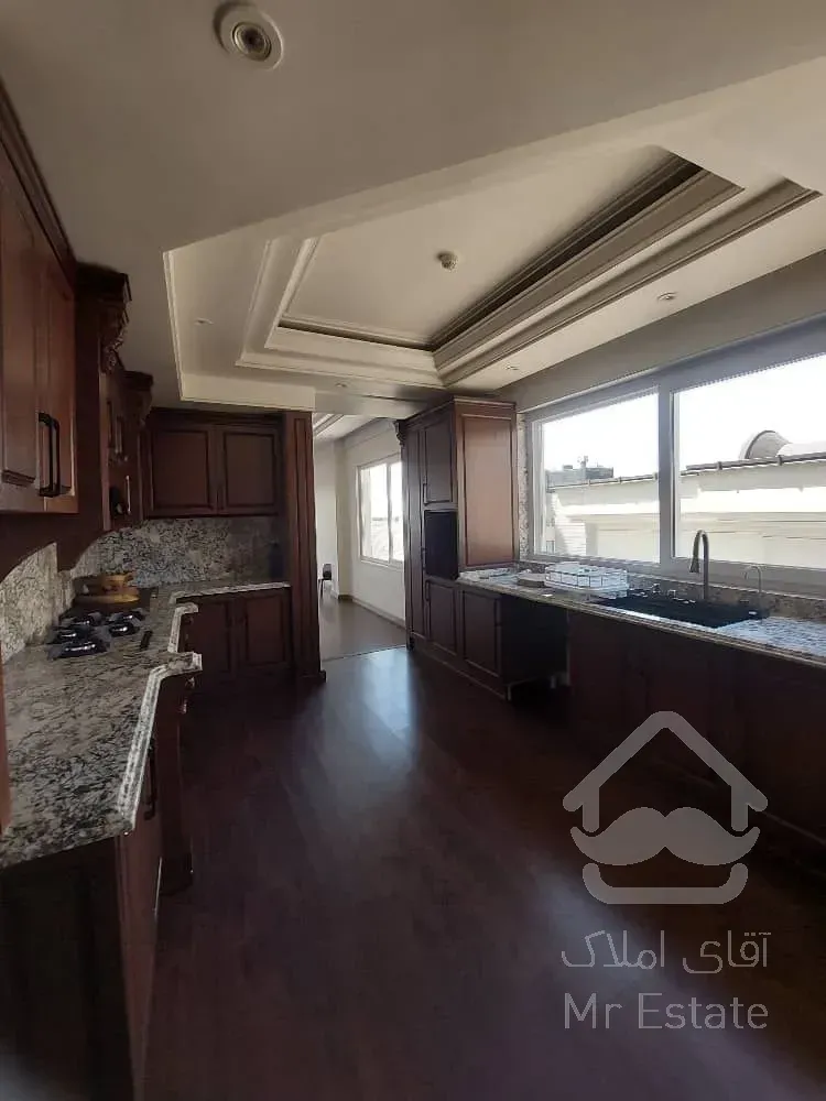 اجاره‌ برج باغ ۲۸۰ متری در ولنجک