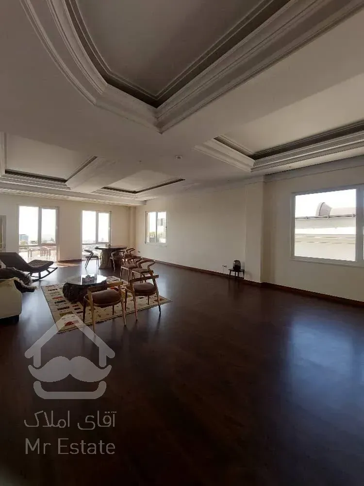 اجاره‌ برج باغ ۲۸۰ متری در ولنجک