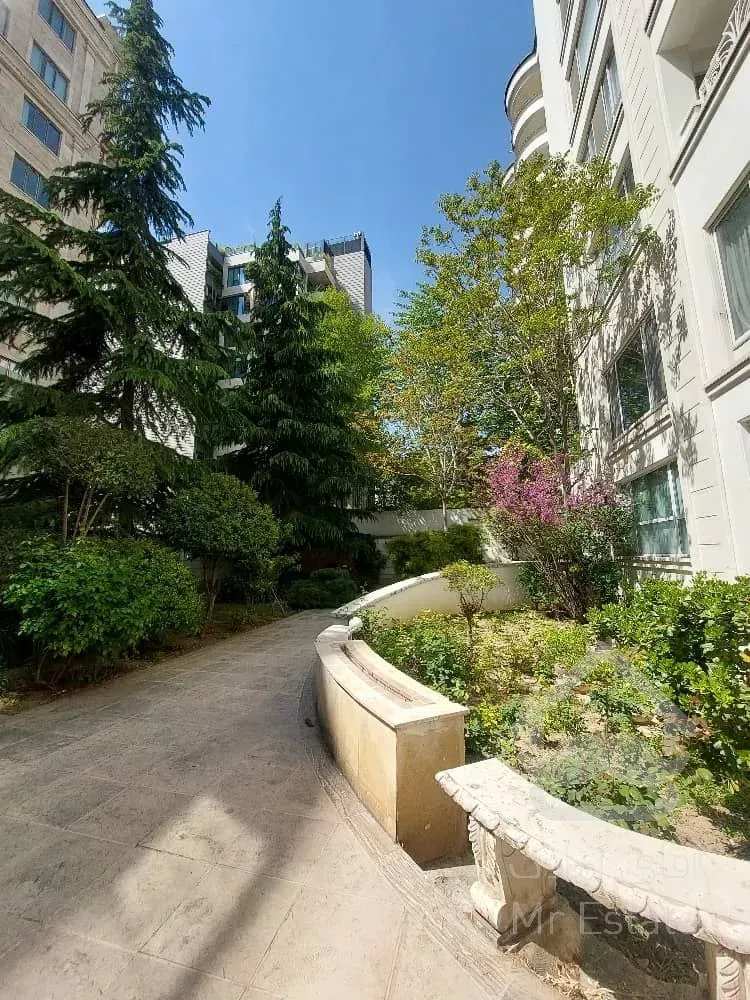 اجاره‌ برج باغ ۲۸۰ متری در ولنجک