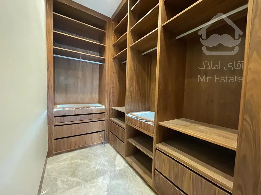 فروش آپارتمان ۲۰۹ متری در محممودیه