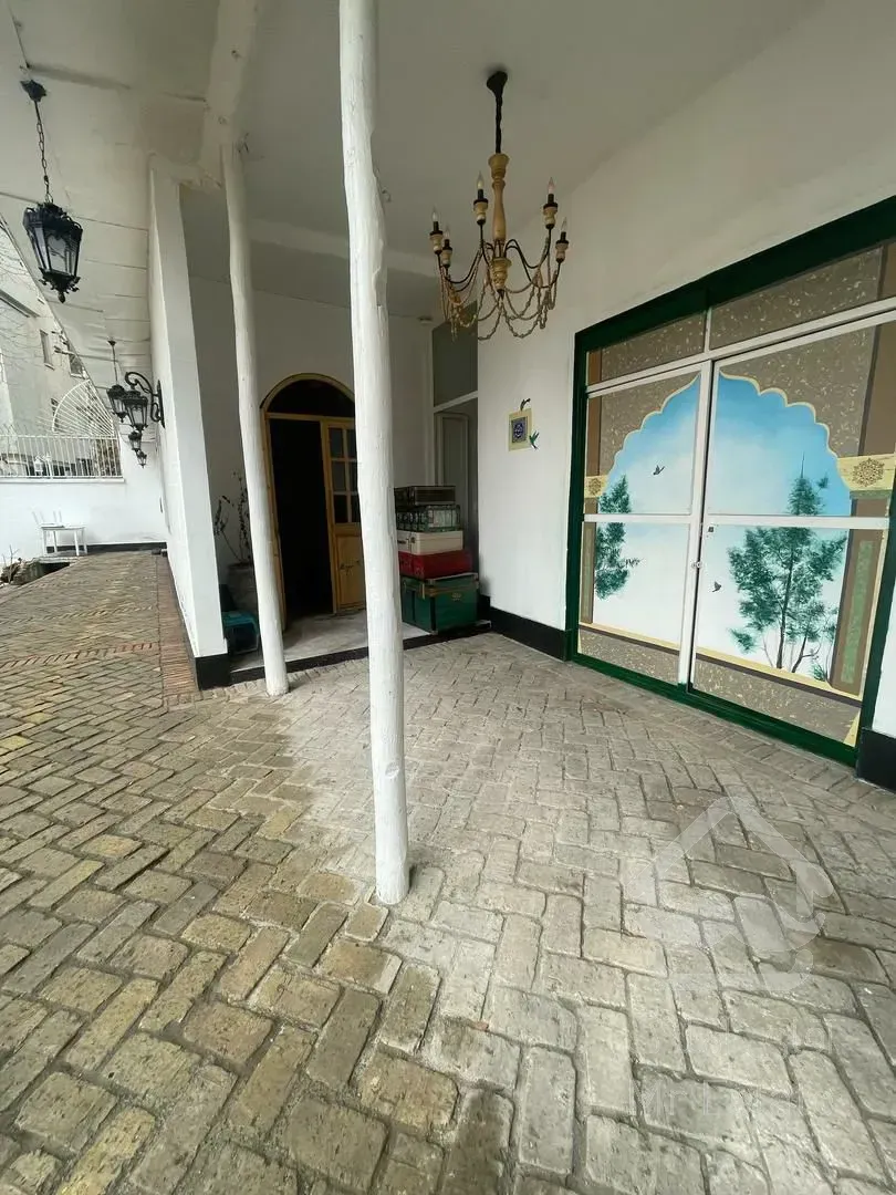 اجاره ویلایی ۲۵۰ متری در درکه