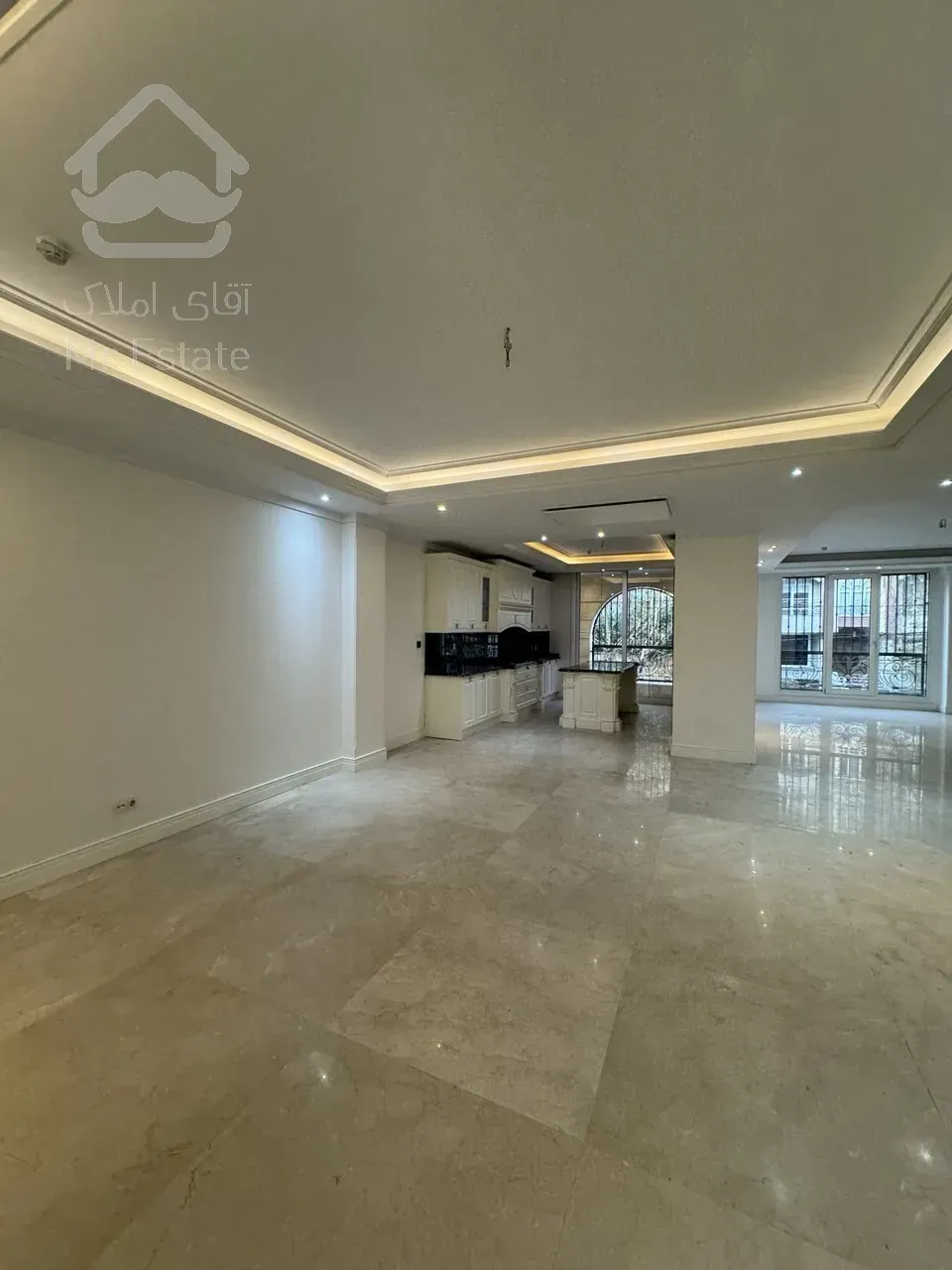 فروش آپارتمان ۲۵۰ متری در محمودیه